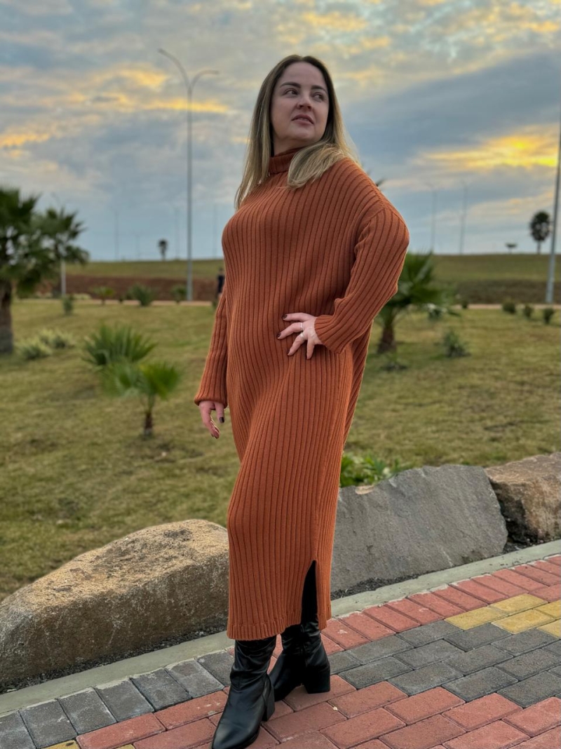 VESTIDO ANSELMI TERRA COTA CANELADO FIO GROSSO  TAM ÚNICO