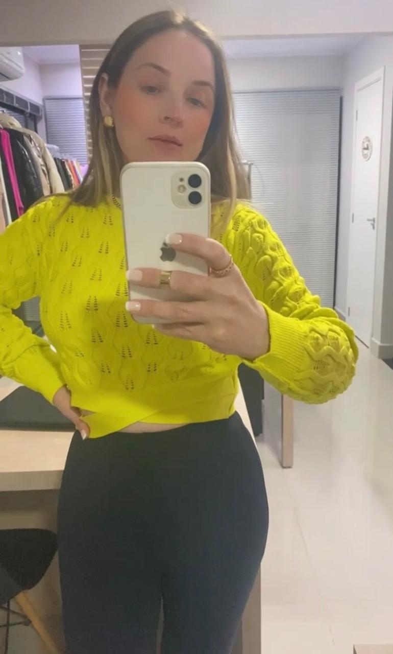 CROOPED EM FIO TRABALHADO FEELING VERDE LIMAO  M